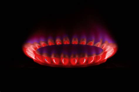 gas stove red flame problem